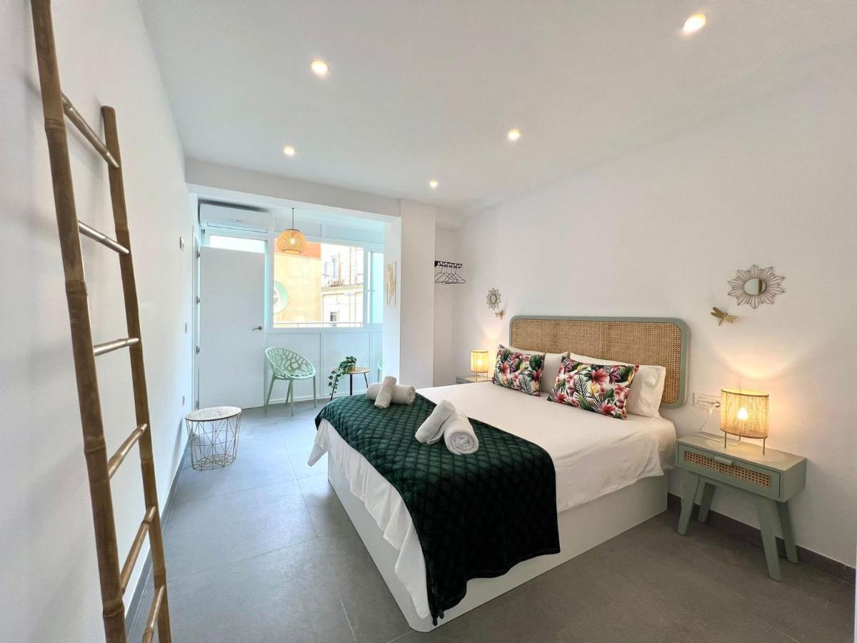 Malagueta Beach II & Private Terrace By Ele Apartments 말라가 외부 사진