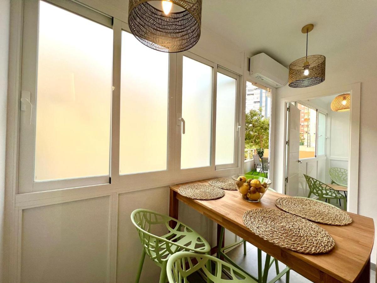 Malagueta Beach II & Private Terrace By Ele Apartments 말라가 외부 사진