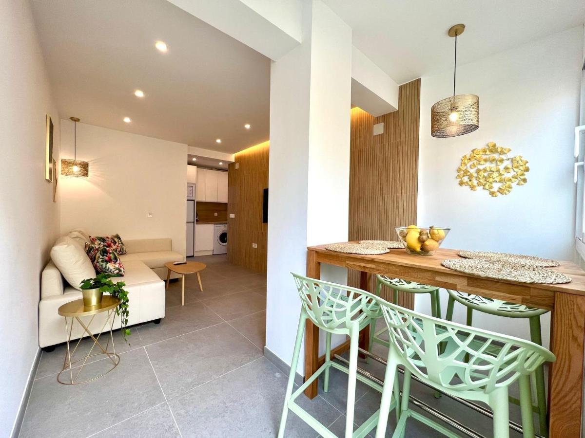 Malagueta Beach II & Private Terrace By Ele Apartments 말라가 외부 사진